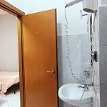 Гостевой дом Shelter Генуя